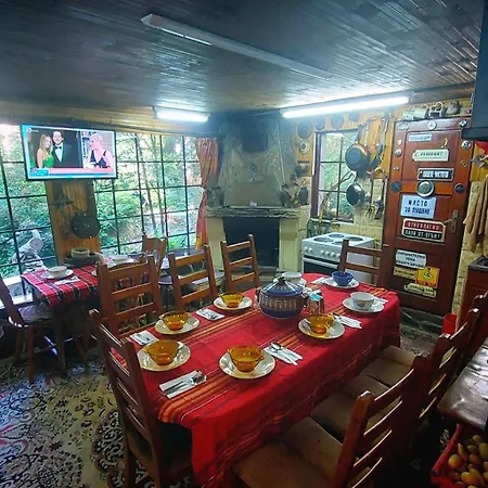 бяла луна Gasthof *