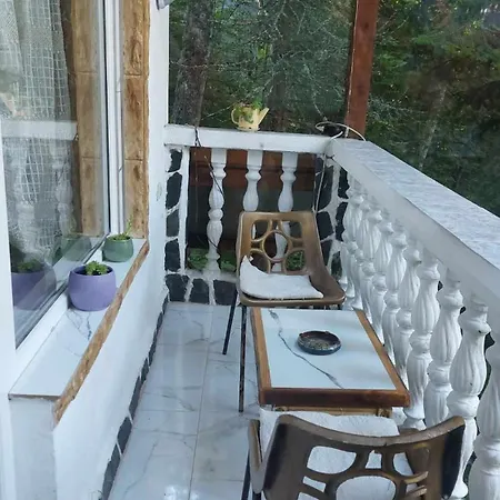 Gasthof бяла луна *